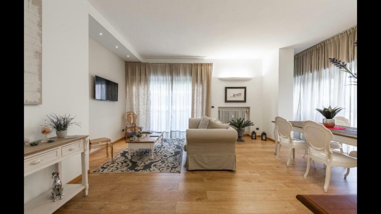 Apartment 70's Luxury Cavour Bari