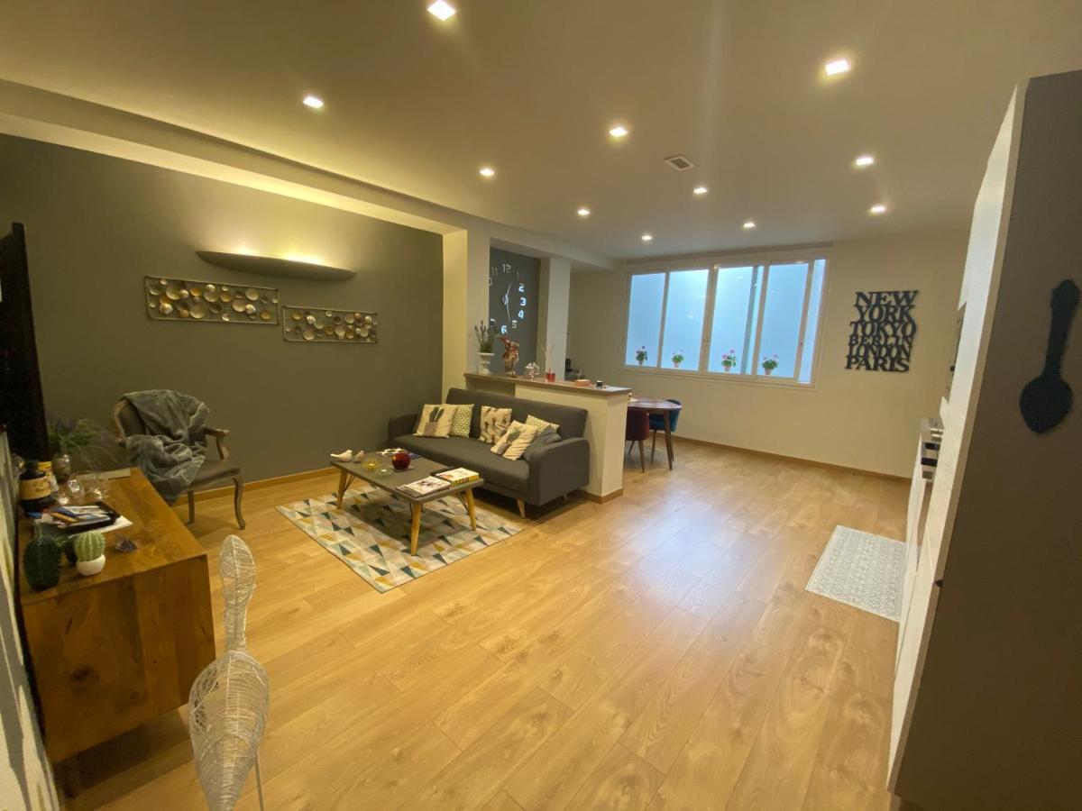 70's Luxury Cavour Apartment